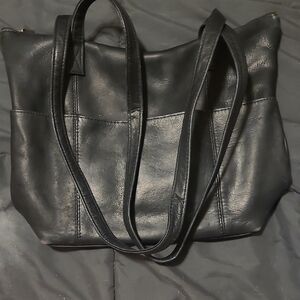 Genuine Leather Black Shoulder Bag Made in Colombia – 13.5"x9.5"x4.25"